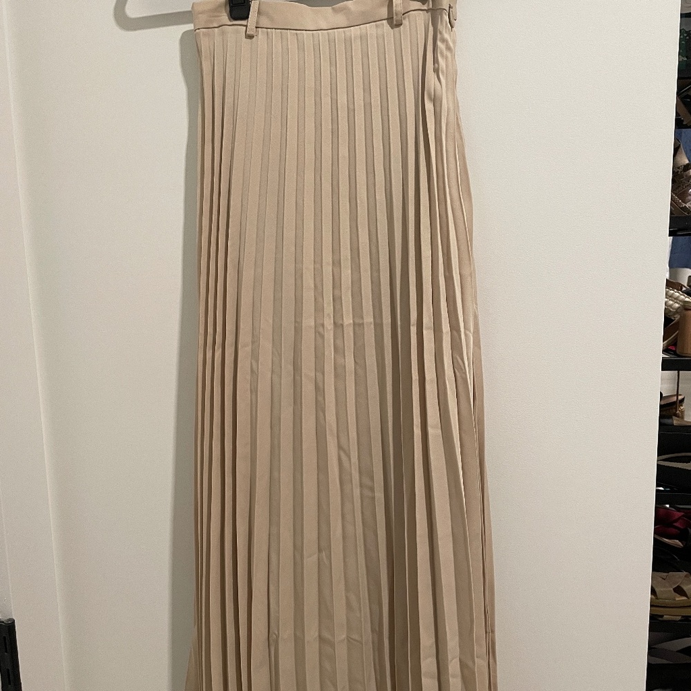 PLEATED MIDI BELTED SKIRT (PALE CREAM)